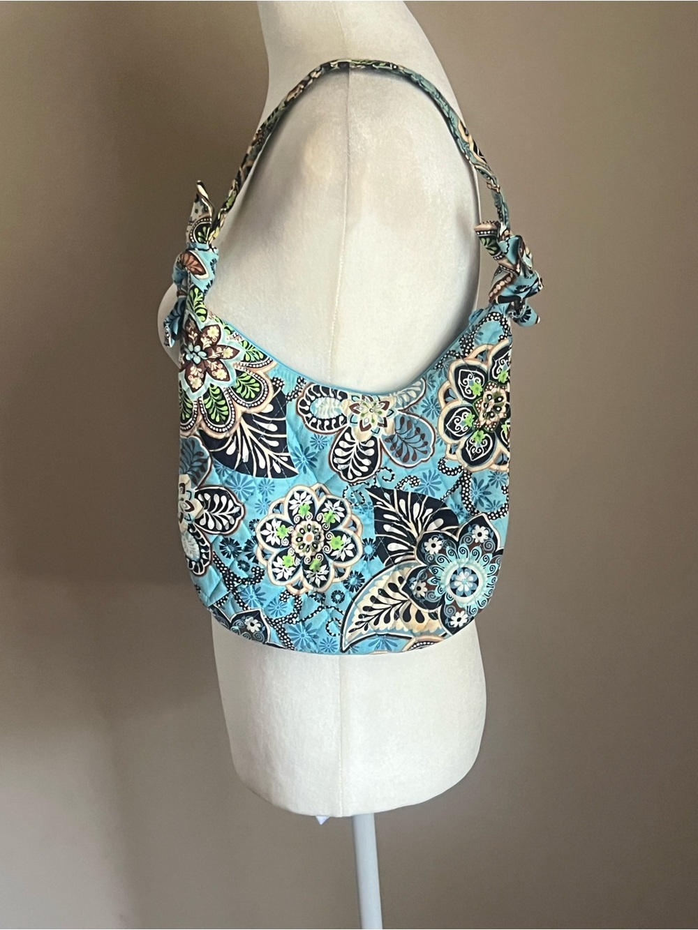 VINTAGE Vera Bradley Turquoise Quilted Floral Small Hobo Bag